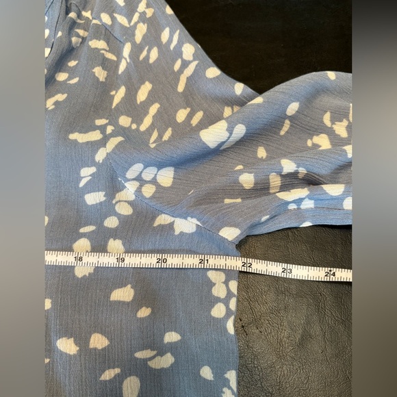 Monday Fun (Stitchfix) Kearney Henley Top NWT Women’s size M - Picture 10 of 12
